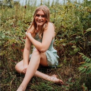 Meet your Posher, Laney